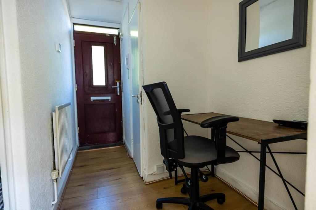 Pristine 3 Beds Hackney E9 Apartment Лондон Екстериор снимка