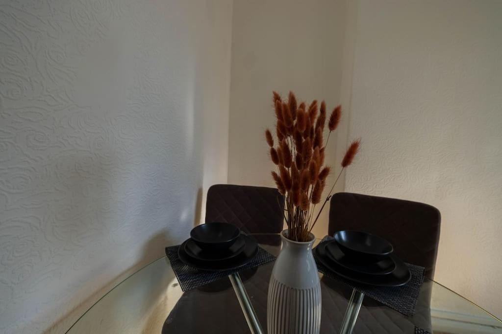Pristine 3 Beds Hackney E9 Apartment Лондон Екстериор снимка