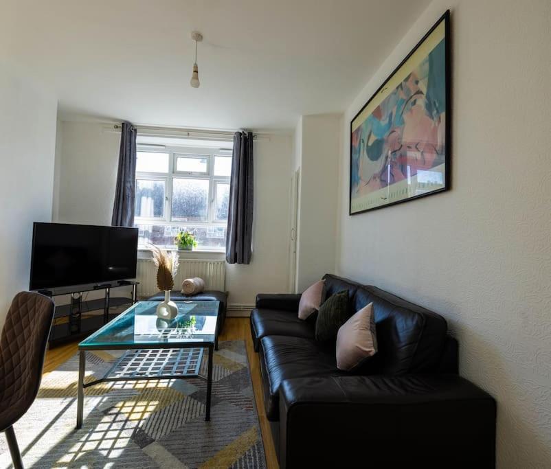 Pristine 3 Beds Hackney E9 Apartment Лондон Екстериор снимка